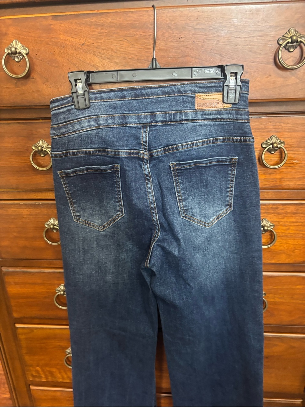 High-Waist Dark Blue Women’s Jeans with Triple-Button Waist - Picture 3 of 4